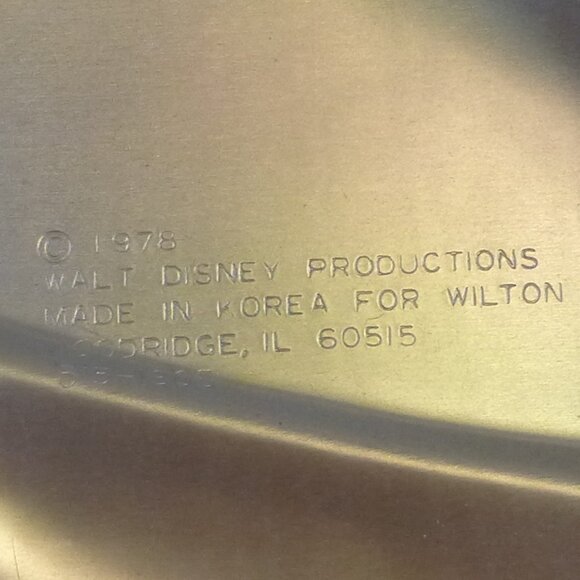 Vintage Disney Mickey Mouse Party Cake Pan - Picture 4 of 4